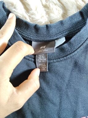 H&M Black Loose Fit Crewneck Sweatshirt